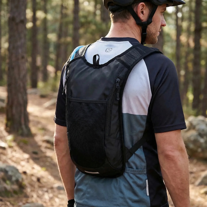Unisex 10L cycling hydration backpack for outdoor trails, perfect for trail riding & adventures.
