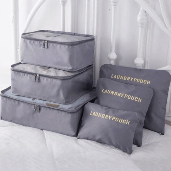 Unisex 2-set packing cubes: Space-saving travel storage bags for an organized suitcase.