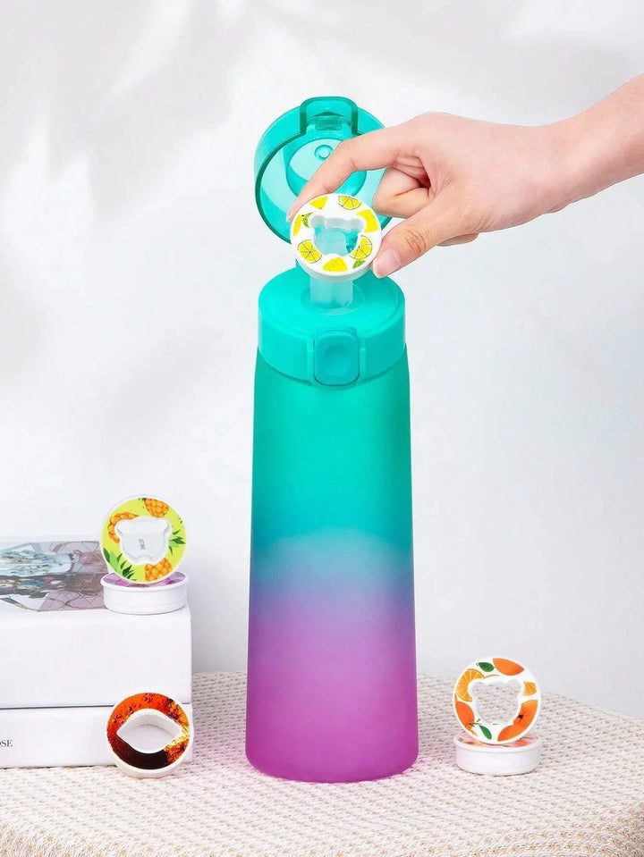 Flavor pod compatible water bottle, 0.65L. Enjoy refreshing taste without artificial additives.