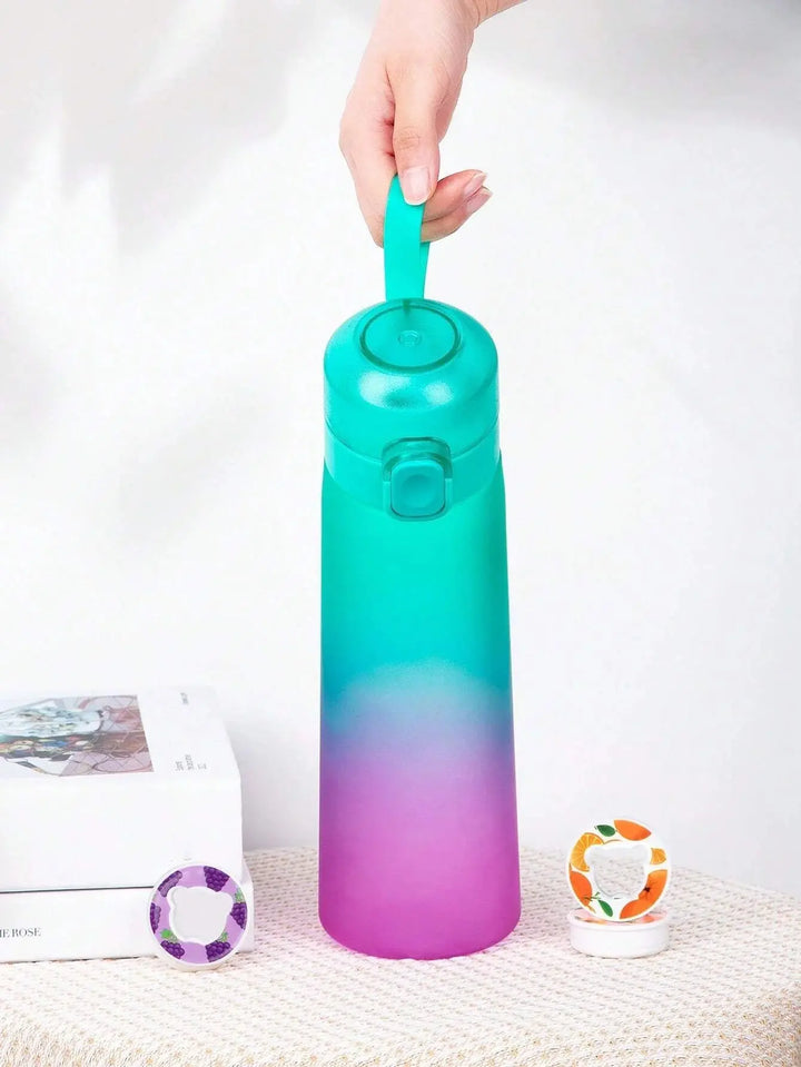 Eco-friendly reusable aroma bottle, 0.65L. Drink more water with delicious scent-based flavors.