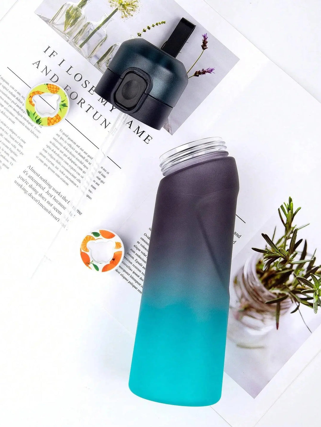 Innovative scent-based water bottle, 22oz. Transforms plain water into a flavored experience.