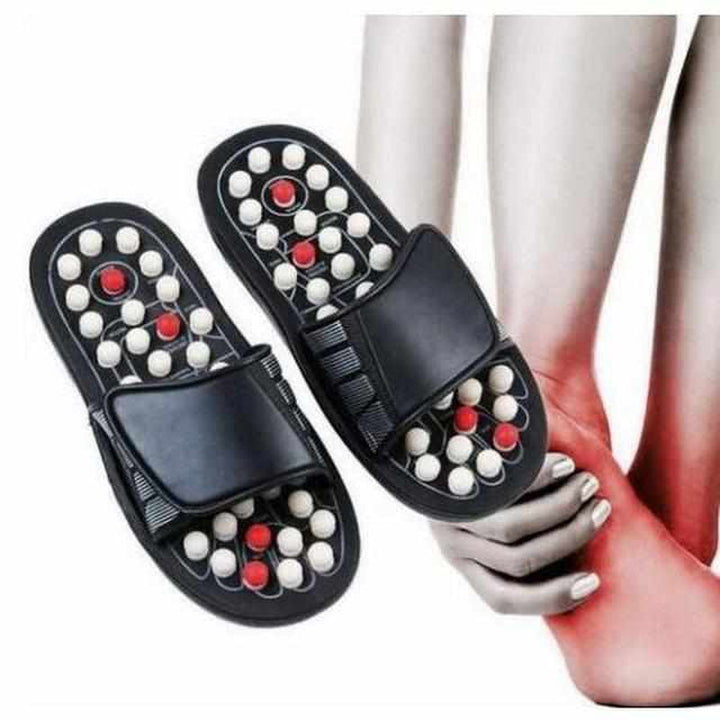 Unisex acupressure reflexology slippers for foot pain relief & relaxation. Massage nodules stimulate feet.