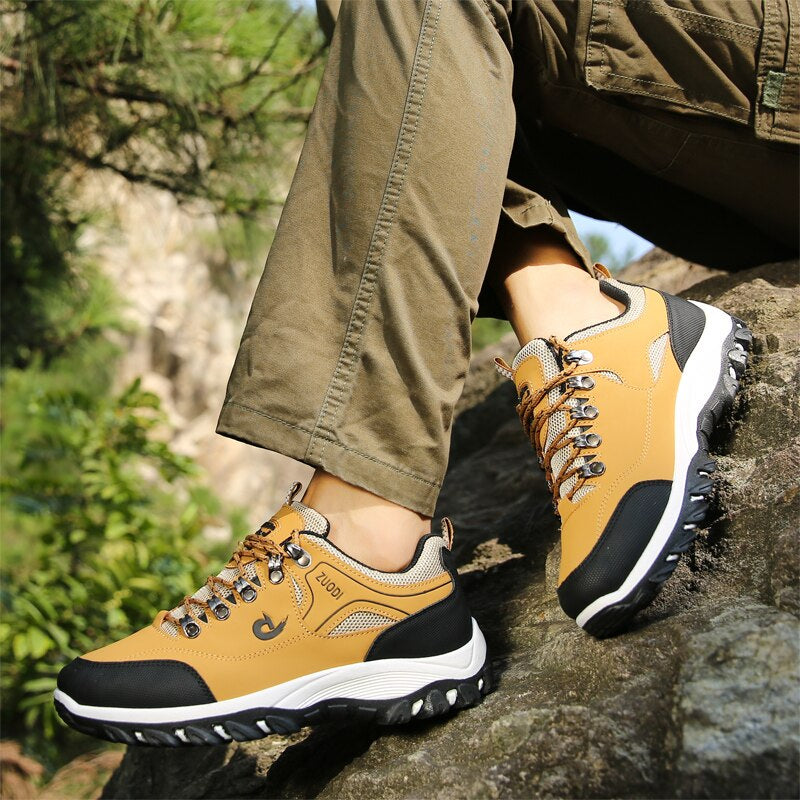 Shock-absorbing Aifrlex comfort shoes, built for lightweight, all-day wear.