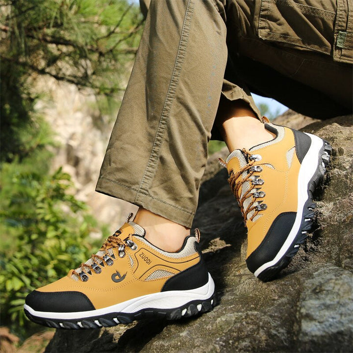 Shock-absorbing Aifrlex comfort shoes, built for lightweight, all-day wear.