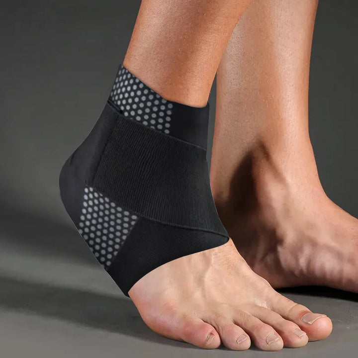 Ergonomic ankle support for men & women, ensuring stability in sports.