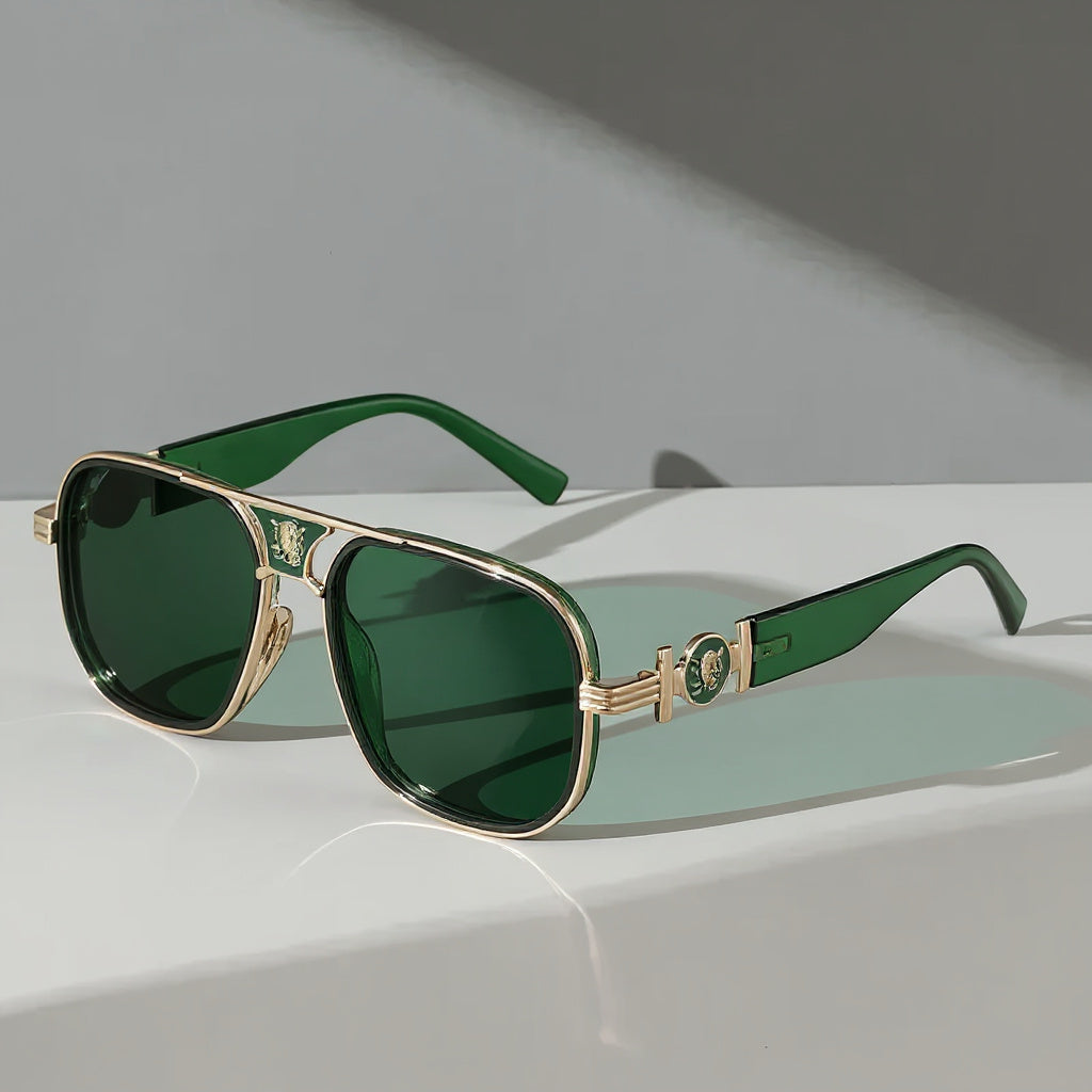Unisex aviator sunglasses with UV400 protection, classic metal frame, stylish fashion eyewear.