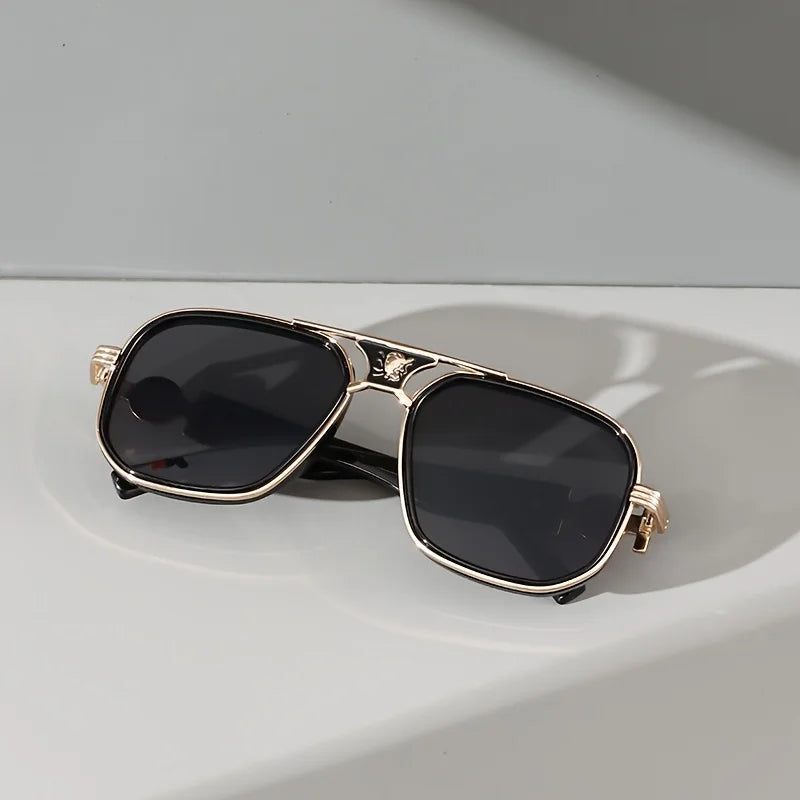 Durable metal frame aviator sunglasses, unisex design with full UV400 protection for comfortable, stylish wear.
