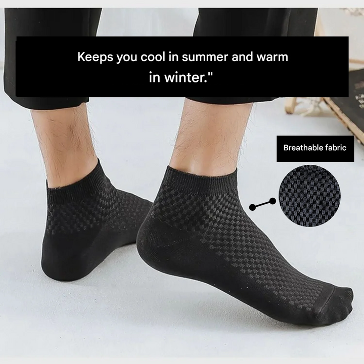 All-season unisex short socks, bamboo bliss for ultimate foot comfort & freshness.
