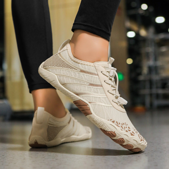 Non-slip unisex barefoot shoes, ideal for walking & everyday comfort.