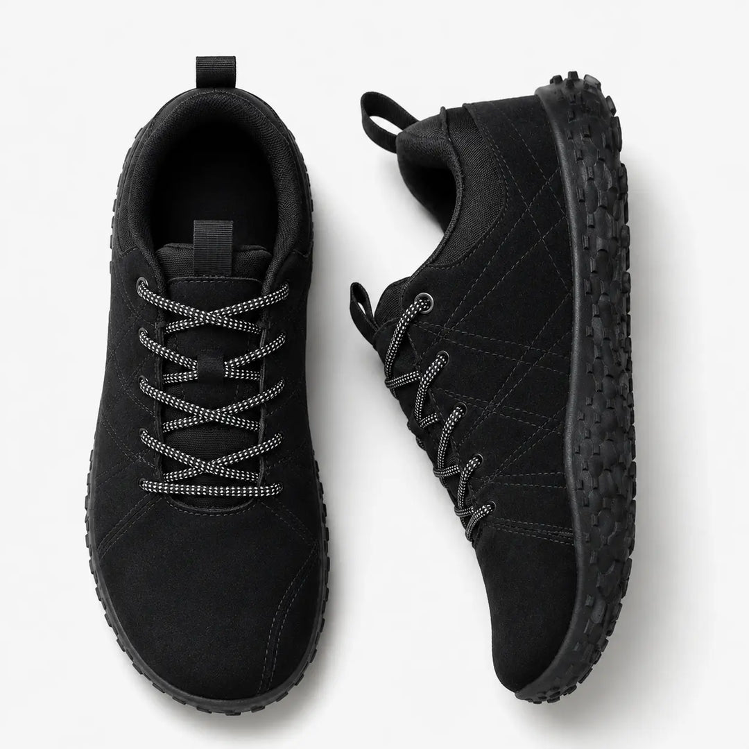 Breathable unisex barefoot trainers, wide toe box, for natural movement & comfortable hiking.