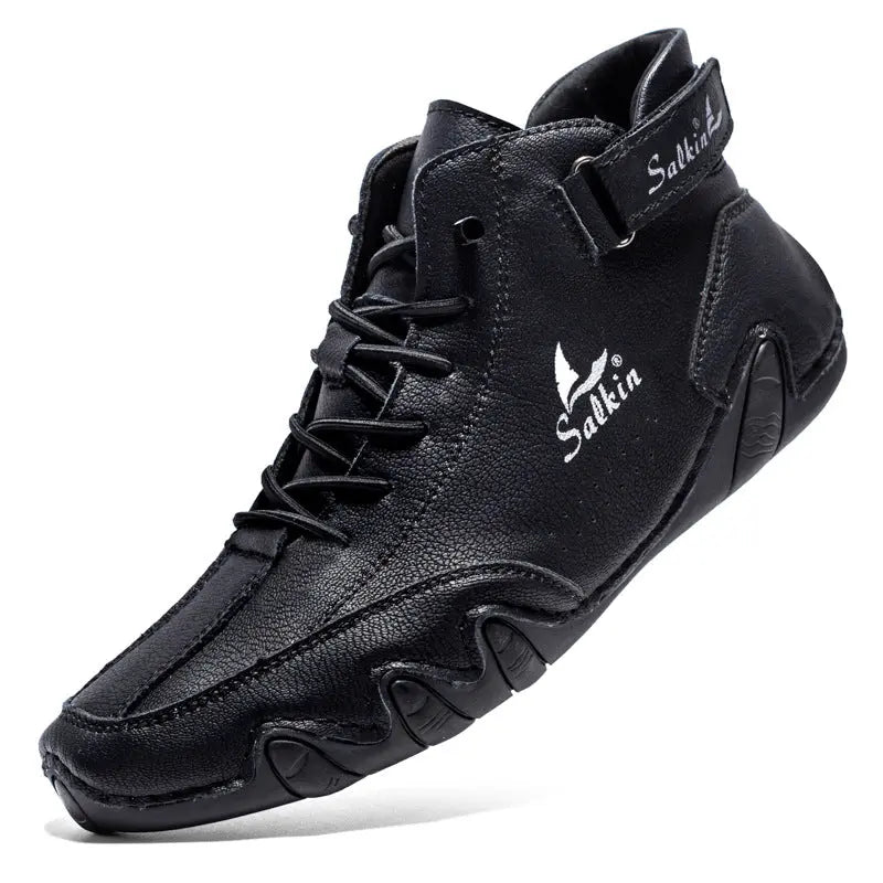 Versatile minimalist footwear, unisex barefoot shoes for natural movement, running, and walking.