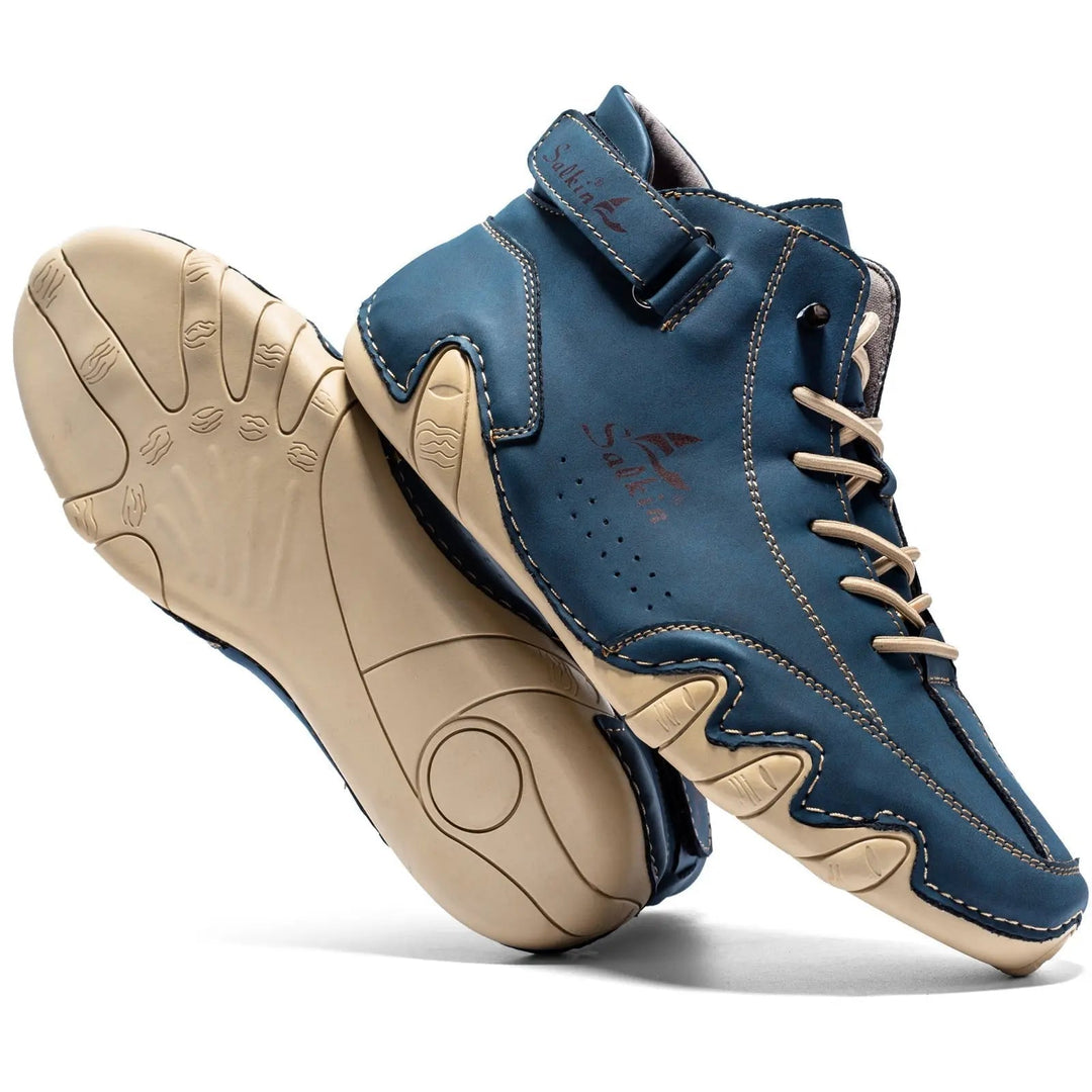 Unisex lightweight running shoes, providing a barefoot feel for natural movement & agility.