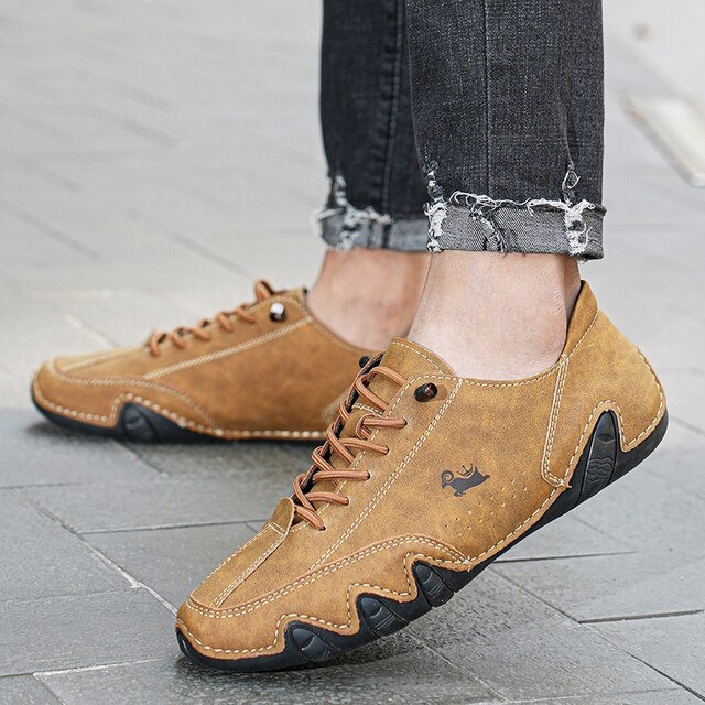 Unisex active lifestyle shoes, barefoot design, offering protection & natural feel.