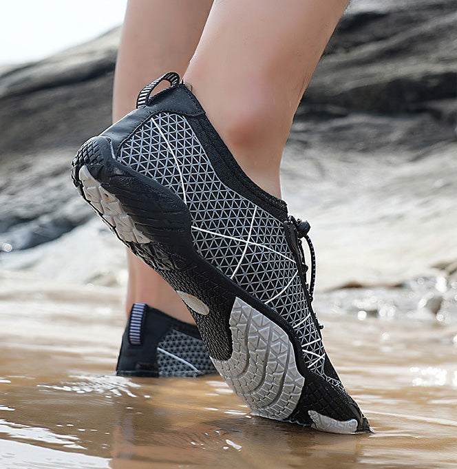 Unisex quick-dry swim shoes, perfect for the whole family's water park & beach trips.