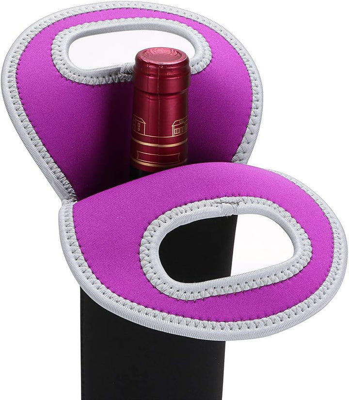 Convenient travel bag for two wine bottles, offering excellent insulation