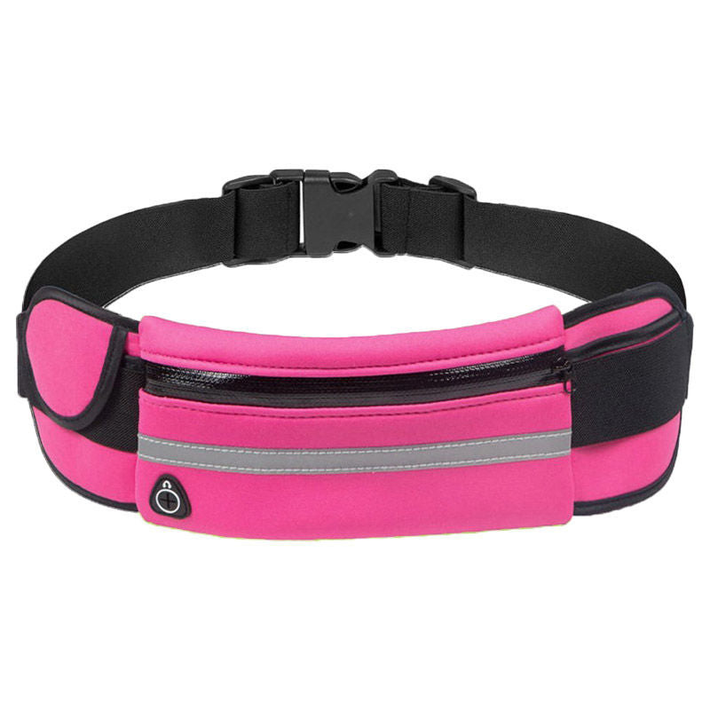 Ergonomic design of the black water-resistant running belt, ensuring no bounce during activity.