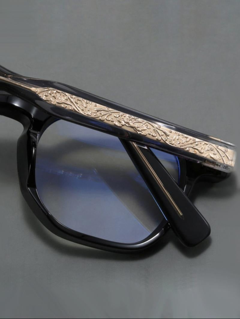 Fashionable unisex blue light blocking computer glasses, designed with anti-glare for clear vision & eye protection.