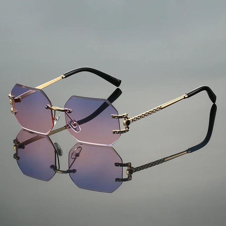 Unisex bold gold geometric sunglasses with UV400 protection. Sleek fashion eyewear for a statement look.