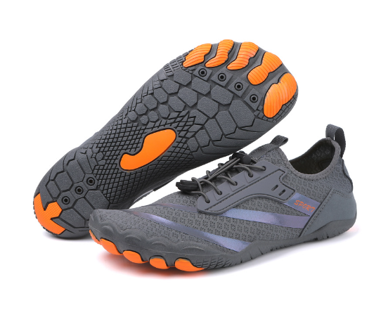 Pair of Black Barefoot Shoes, Non-Slip, offering comfort and flexibility for daily wear