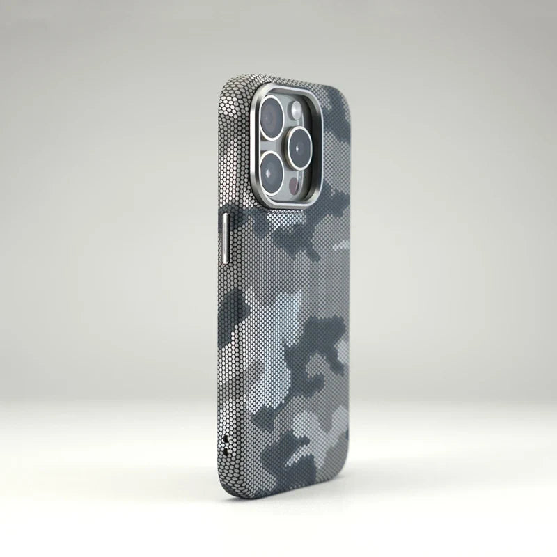 Rugged camouflage iPhone case, shockproof, with MagSafe. Provides ultimate protection against drops & scratches.