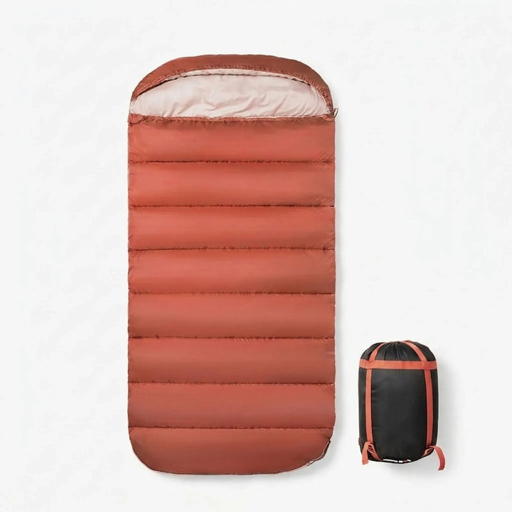 Spacious unisex sleeping bag ensuring ultimate camp comfort for hiking and 3-season outdoor adventures. Lightweight.