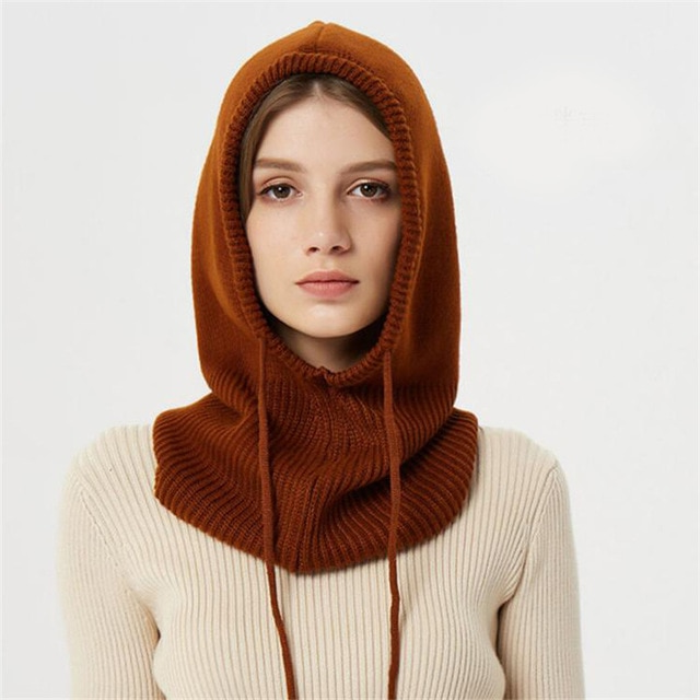 High-quality cashmere blend winter hat, a soft and warm knit beanie for men and women, perfect for cold climate.