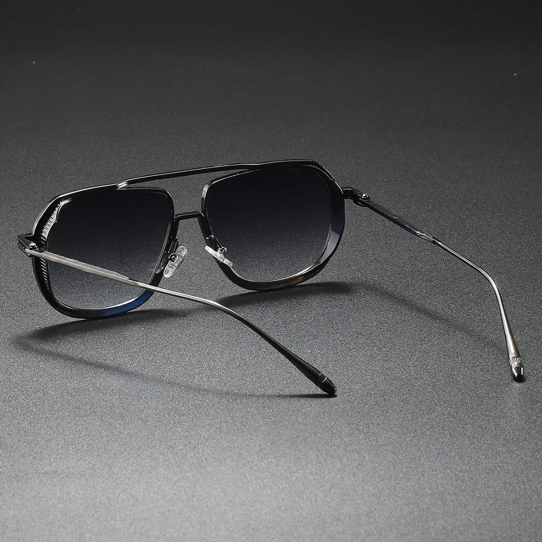 Classic metal frame aviator sunglasses for men and women. Stylish eyewear with essential UV protection.