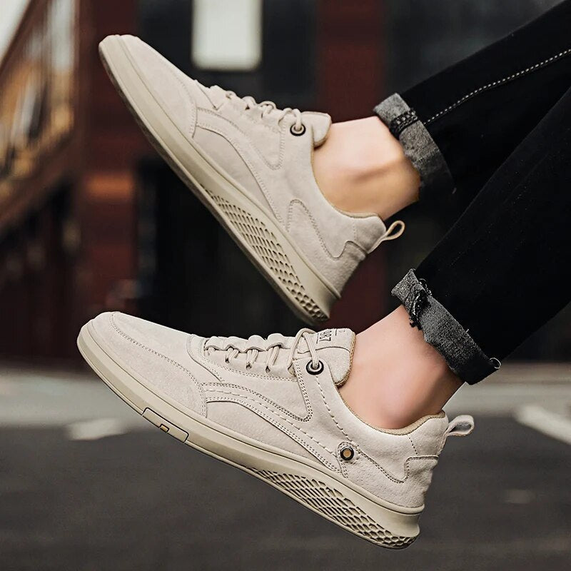 Comfortable men's suede sneakers, ideal for walking and everyday casual wear.