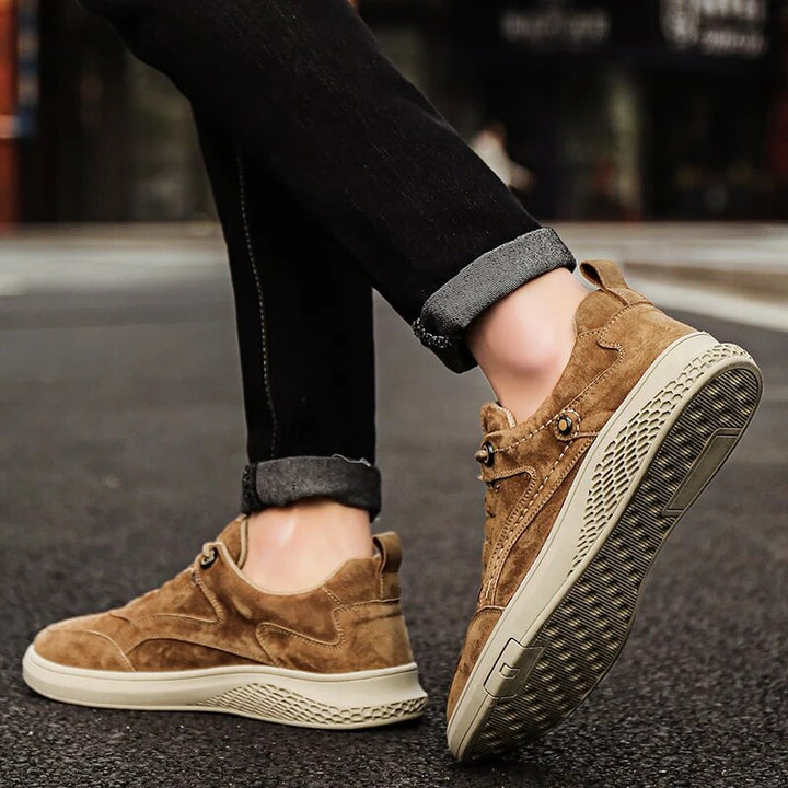 Durable everyday footwear: classic unisex suede sneakers for maximum comfort and style.