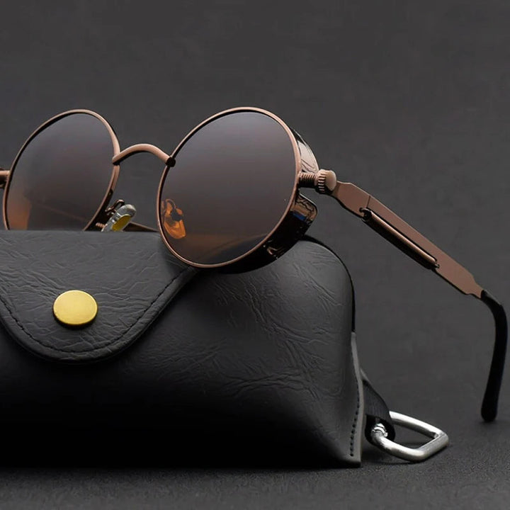 Lightweight aluminum alloy unisex round sunglasses for a classic style.