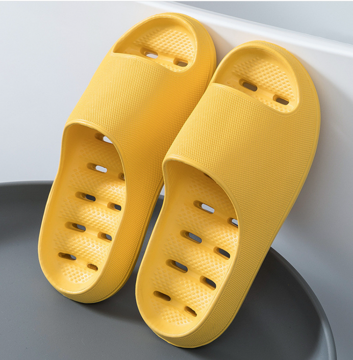 Experience cloud comfort with these unisex non-slip bathroom & house slippers. Soft, lightweight indoor footwear for home.