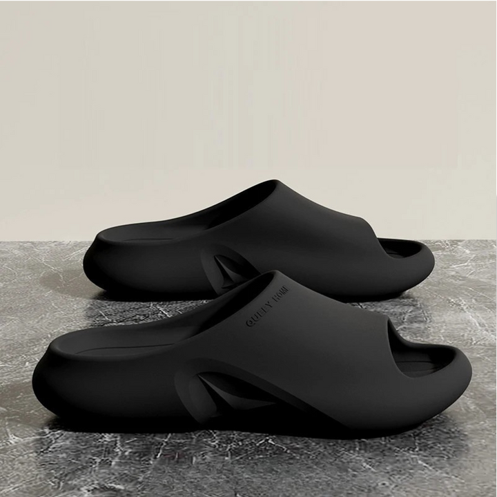 Breathable unisex EVA slides for summer. Lightweight, comfortable footwear perfect for casual modern style.