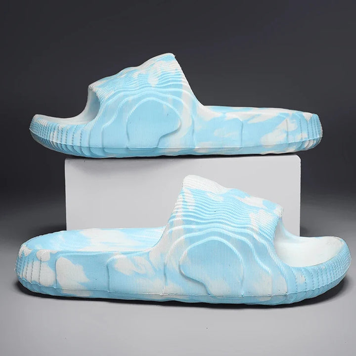 Marbled unisex Rio slides, super cushioned & lightweight for casual summer wear.