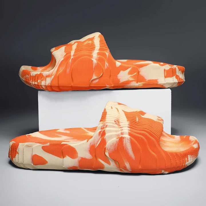 Lightweight, cushioned Rio slides for casual unisex comfort. Ideal summer footwear.