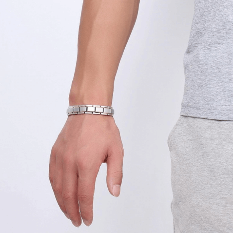 Unisex CoreFlex stainless steel magnetic bracelet for wellness and fashion