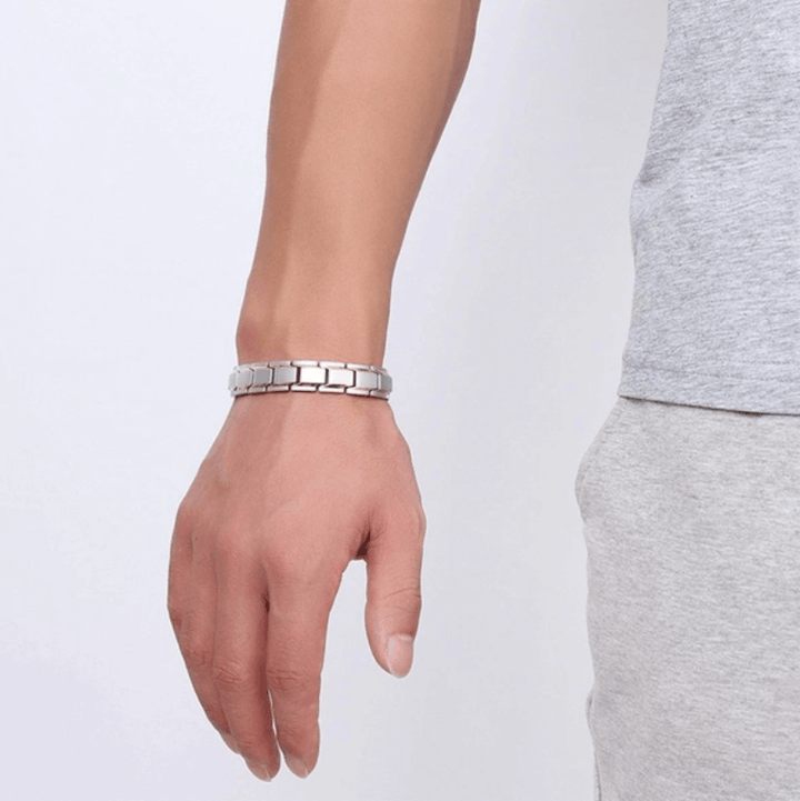 Unisex CoreFlex stainless steel magnetic bracelet for wellness and fashion