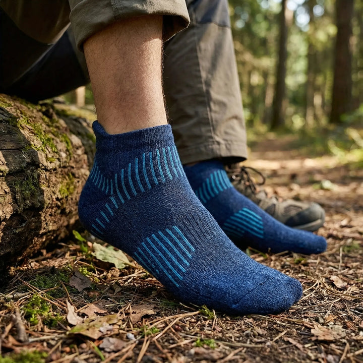 Unisex cushioned ankle no-show active socks, 5 pairs. Ideal for running & athletic activities.