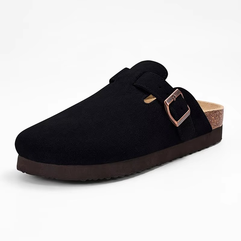 Essential comfort footwear: Cushioned unisex slip-on clogs for versatile everyday style.