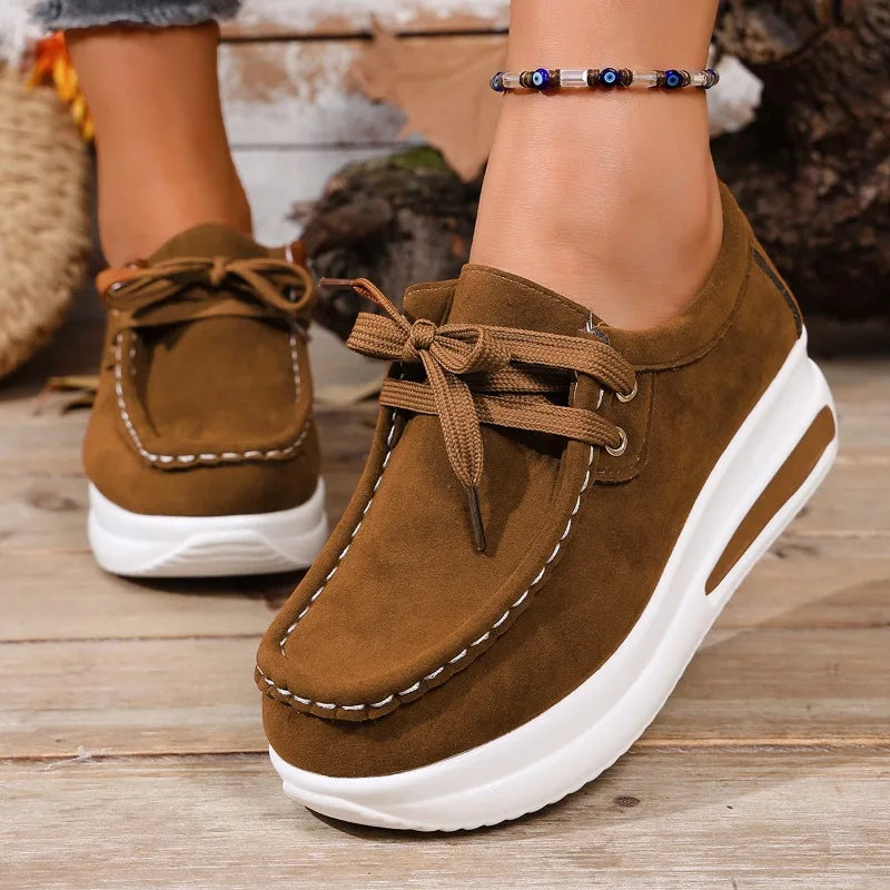 Comfortable lace-up walking shoes, unisex design with orthopedic foot support.