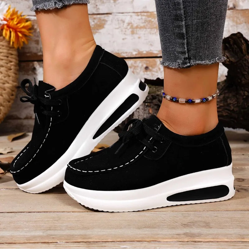 Shock-absorbing cushioned walking shoes, perfect for everyday casual wear & support.