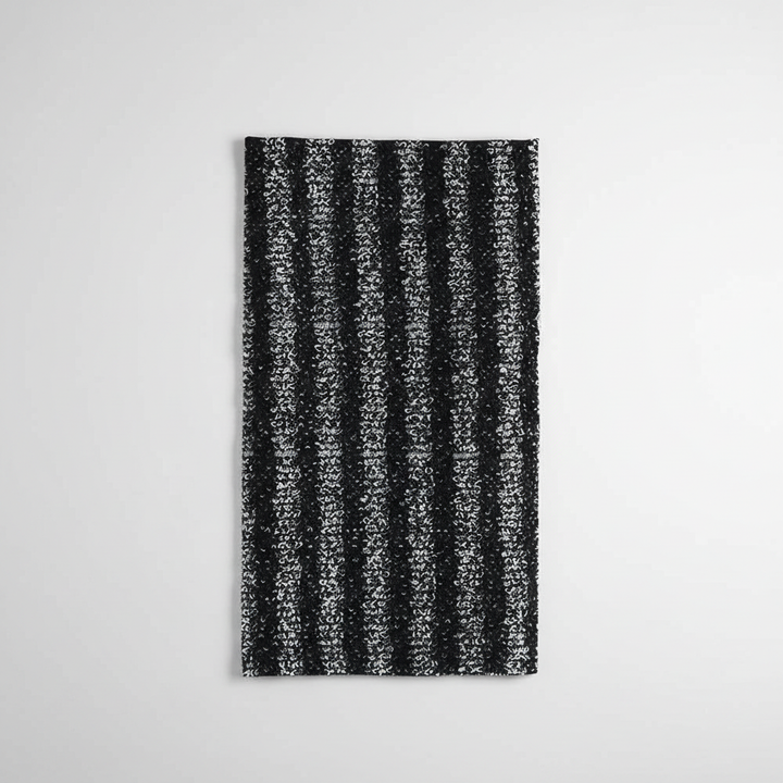 Extra-long SkinSmooth bath towel, antibacterial, perfect for shower and skin care.