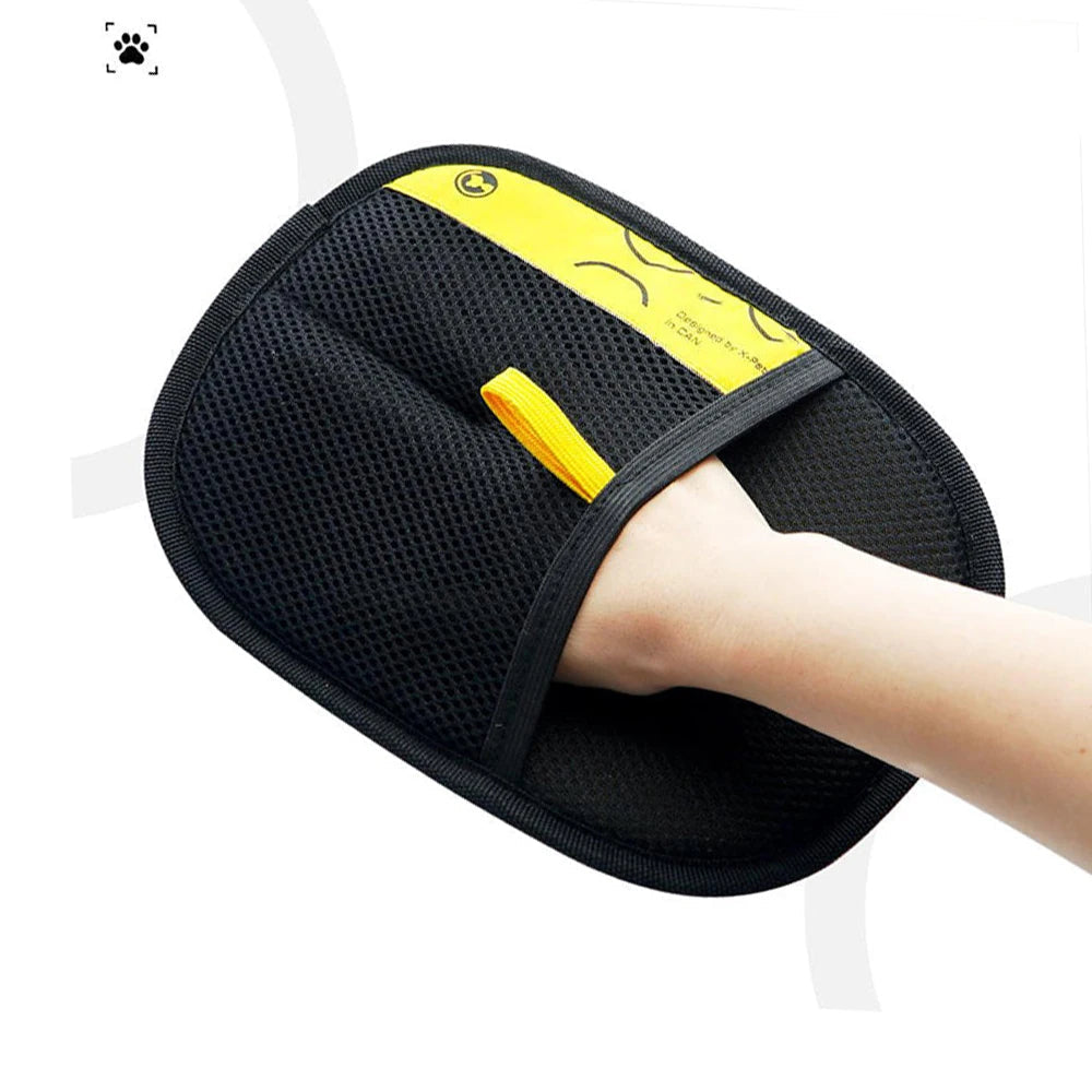 Versatile double-sided pet grooming glove with soft nubs for deshedding & fur removal, ideal for dogs & cats.