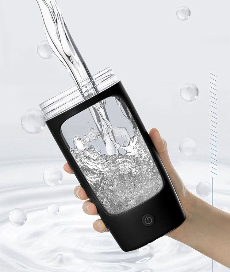 BPA-free electric protein shaker bottle, USB powered, for nutritious smoothies and mix drinks