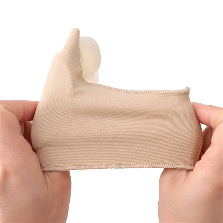 Medical-grade bunion corrector and toe straightener, effectively reducing foot pain and correcting hammer toe.