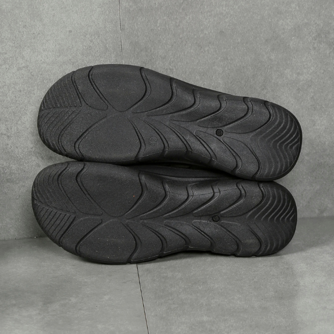 Everyday casual comfort slip-on shoes for men & women. Lightweight, easy to wear walkers.