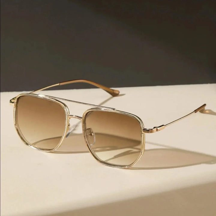 Trendy unisex fashion eyewear, full UV protection shades with sturdy metal frame, available in various stylish lenses.