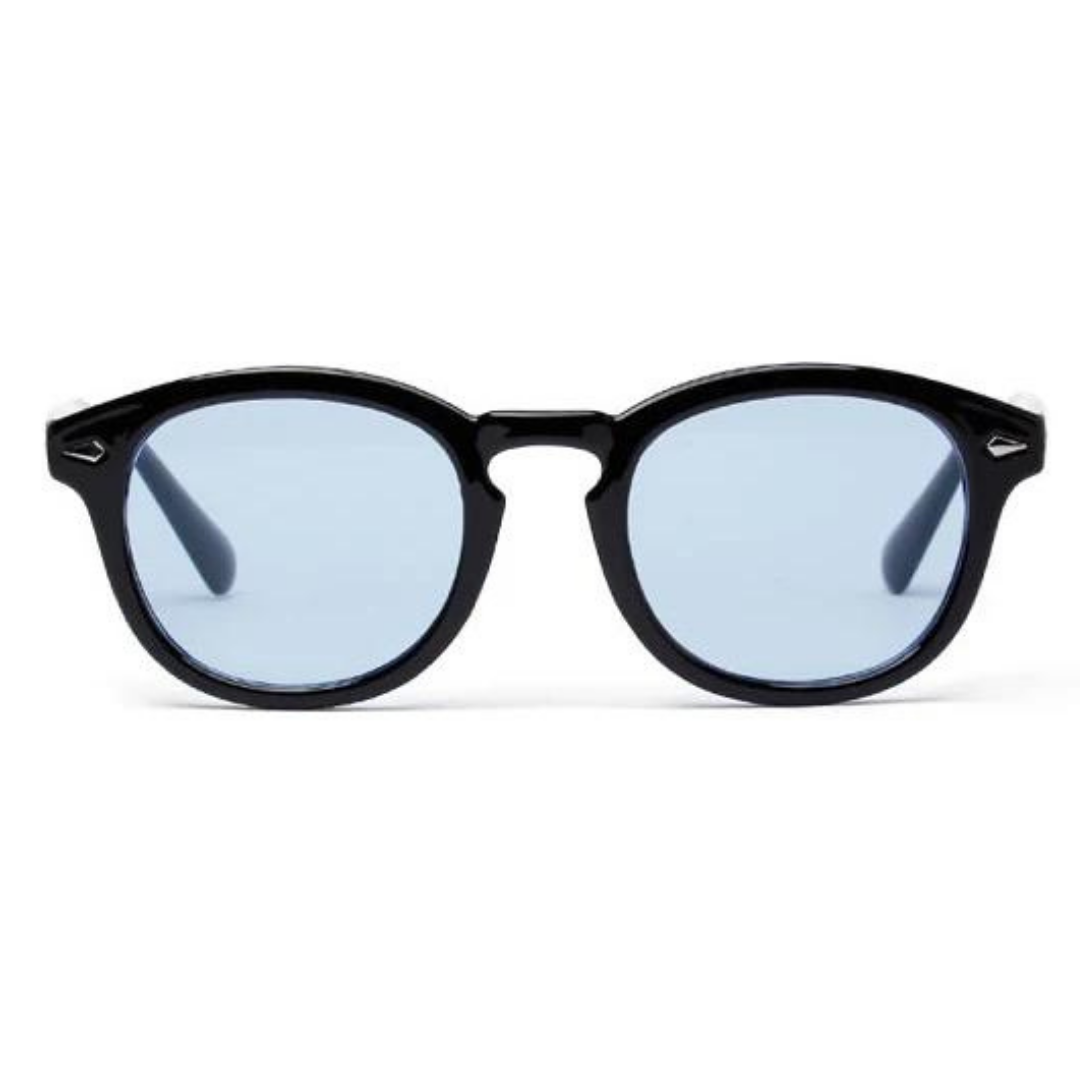 Unisex fashion sunglasses with tinted lenses, providing UV protection. Stylish daily wear.