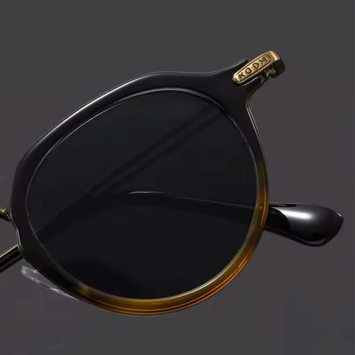 Stylish unisex metal frame sunglasses offering full UV protection for fashion and eye health.