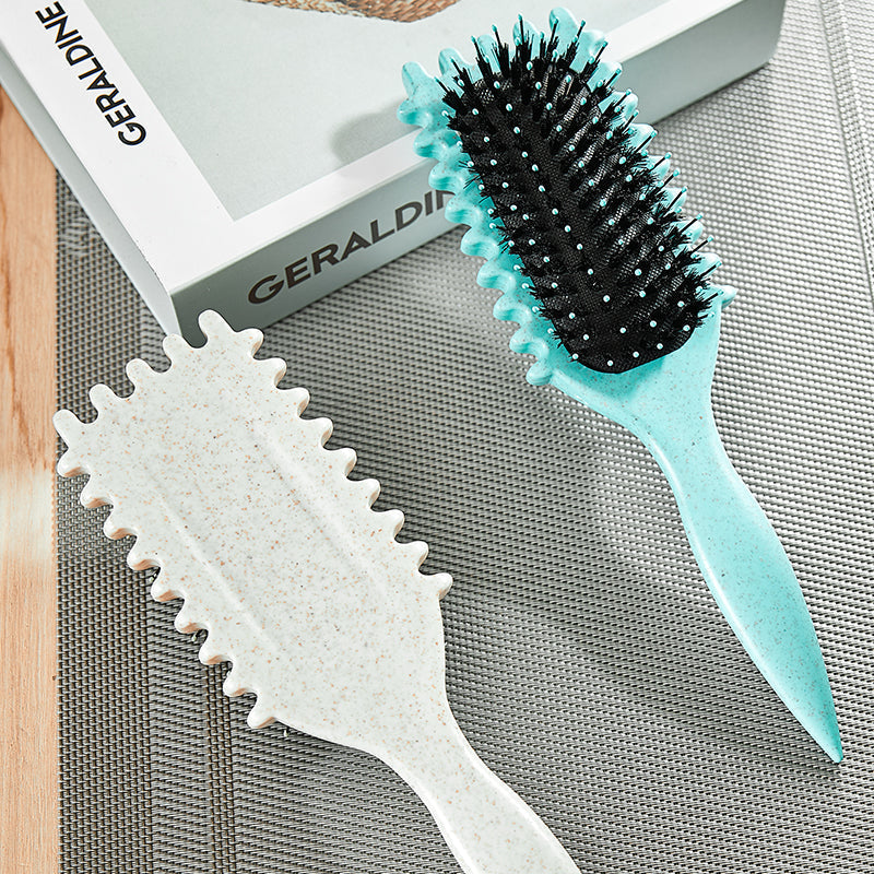 Anti-static vent brush for frizz control, detangling, & faster blow-drying.