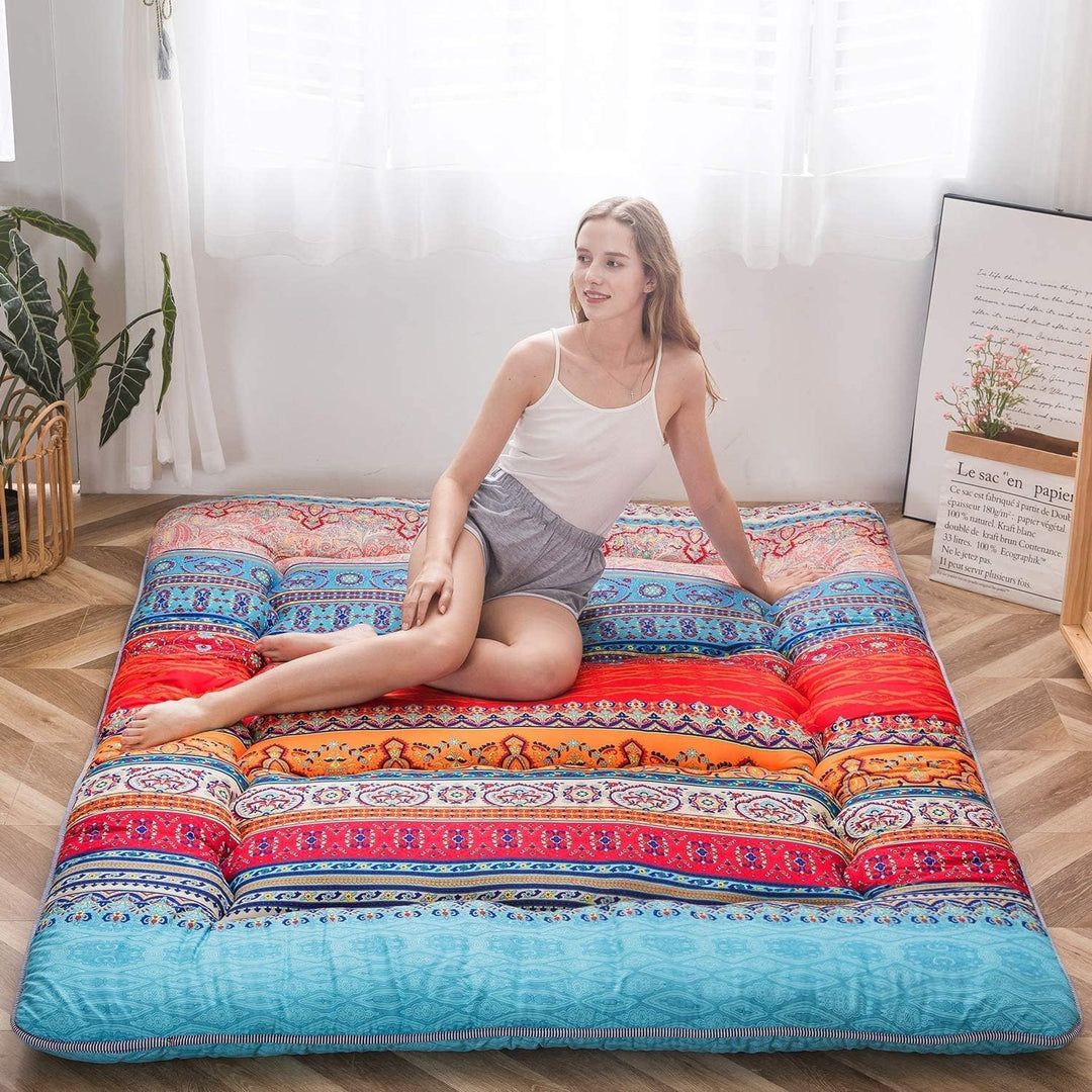 Arivon Japanese futon, memory foam, foldable for convenient storage and travel